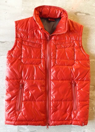 Smanicato impermeabile antivento antipioggia color rosso taglia 10y 10 anni / 140 cm, marque: Levi Strauss & Co., état: Bon état, taille: 10 ans / 140 cm, 9,99 €, 11,19 € Protection acheteurs incluse