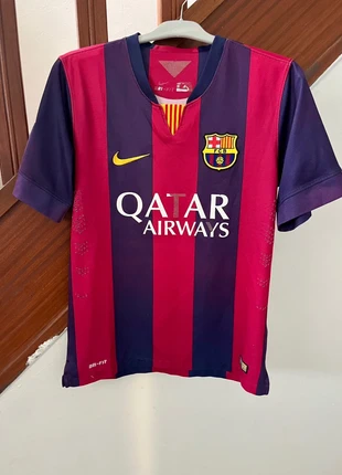 Maillot Domicile FC Barcelone 2014 – Nike Qatar Airways – Taille 13 ans, marke: FC Barcelona, zustand: Gut, größe: 13 Jahre / 158, 15,00 €, 16,45 € inklusive Vinted-Käuferschutz