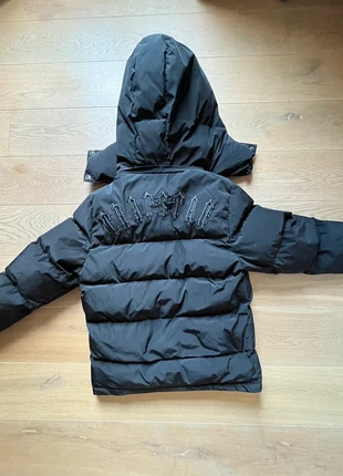 Doudoune Trapstar Noire, marca: Trapstar, estado: Muy bueno, tamaño: M, 69,90 €, 74,10 € Protección al comprador incluida