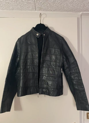 Veste en Cuir, brand: Giovanni, condition: Very good, size: XXXS / 30 / 2, €50.00, €53.20 includes Buyer Protection