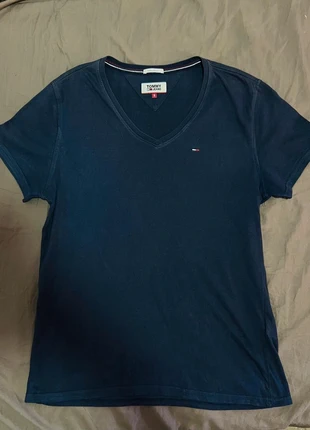 Tommy Tshirt Classic Old Money Blue, marque: Tommy Jeans, état: Très bon état, taille: S, 7,99 €, 9,09 € Protection acheteurs incluse