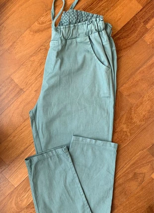 pantaloni verde acqua alla caviglia taglia S, zustand: Sehr gut, größe: S / 36 / 8, 5,00 €, 5,95 € inklusive Vinted-Käuferschutz