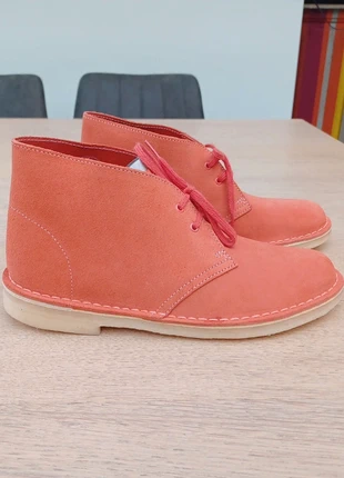 Clarks damesschoenen desertboot maat 41, marque: Clarks, état: Neuf sans étiquette, taille: 41, 40,00 €, 42,70 € Protection acheteurs (Pro) incluse