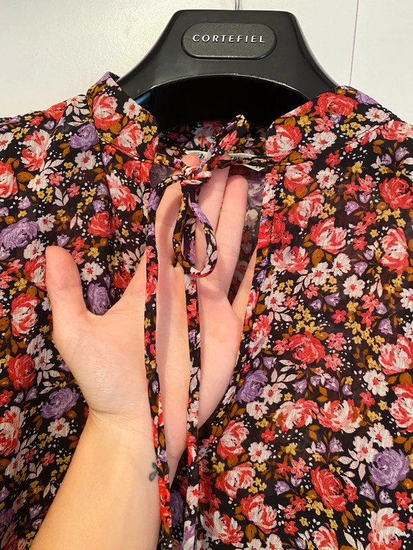 Stradivarius vestidos flores hot sale