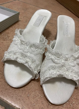 Ciabatte sposa, merk: yamamay, staat: Heel goed, maat: 37, € 8,00, € 9,10 inclusief Kopersbescherming