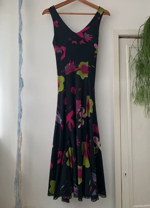 vintage mesh abstract floral midi dress, merk: Vintage Dressing, staat: Heel goed, maat: M / 38 / 10, € 26,00, € 28,00 inclusief Kopersbescherming