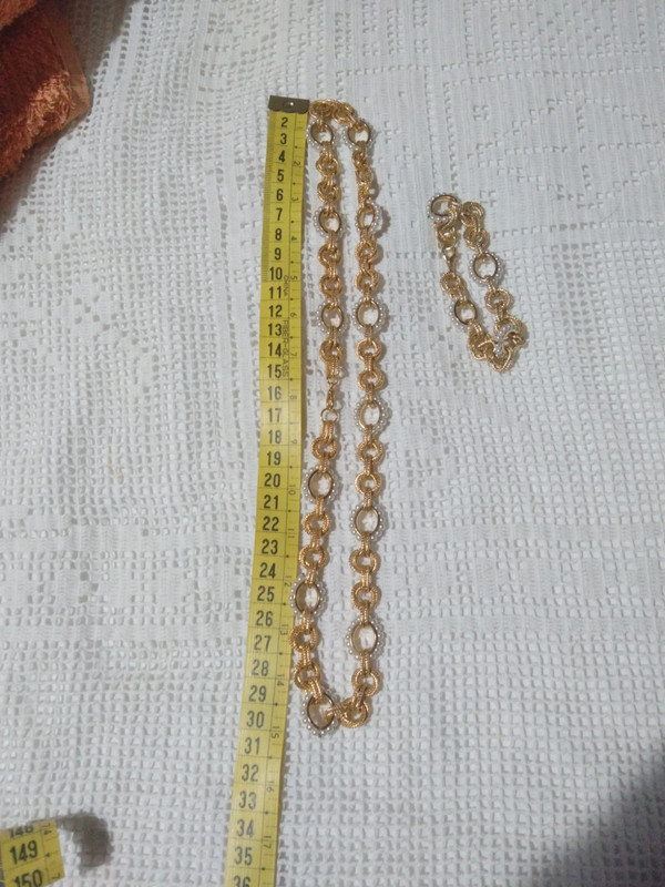 Conjunto de collar y pulsera dorados/perlas 4