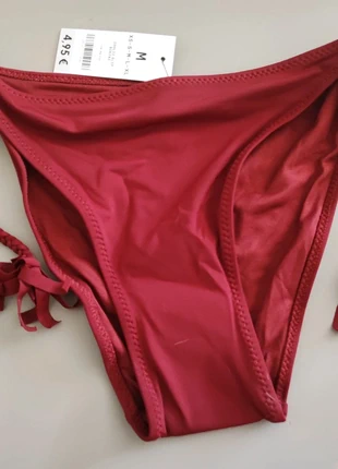 Bas de maillot de bain bordeaux – NEUF avec étiquette 🍷, merk: Undiz, staat: Nieuw met prijskaartje, maat: M / 38 / 10, € 2,50, € 3,33 inclusief Kopersbescherming