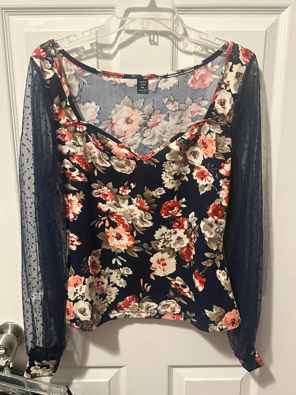 Floral top 1