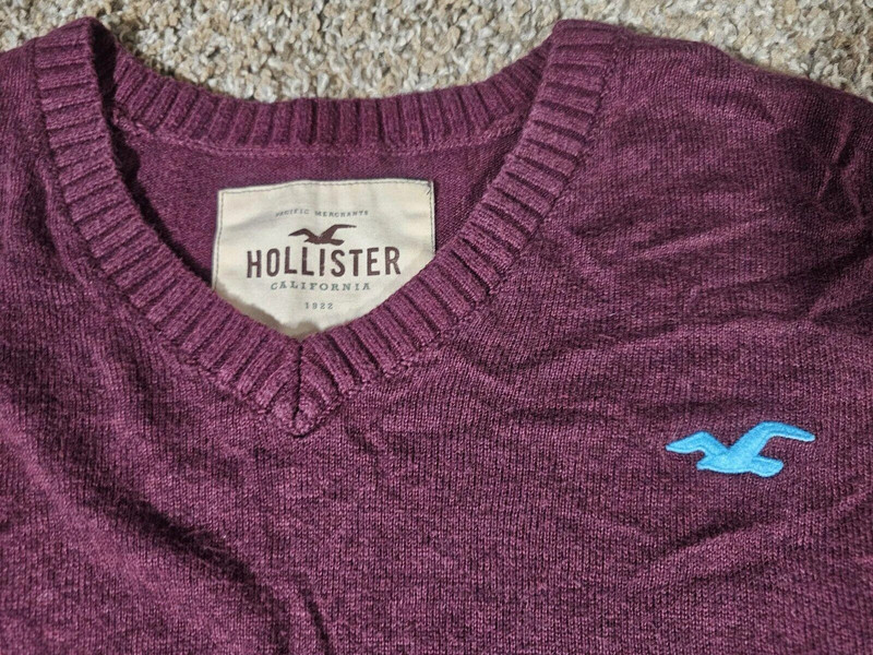 Hollister V Neck Purple Red Blue Logo Sweater Mens S Viscose 2