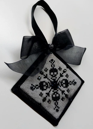 Gothic Christmas Tree Ornament, marque: boostitch, état: Neuf avec étiquette, 7,00 €, 8,05 € Protection acheteurs incluse