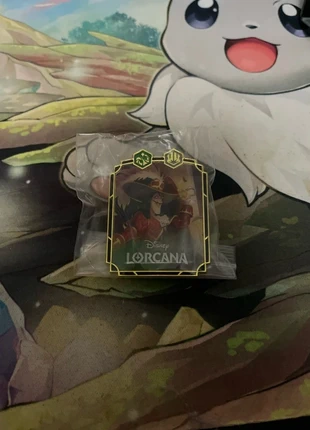 Pins Lorcana capitaine crochet, marke: Disney, zustand: Neu, mit Etikett, 10,00 €, 11,20 € inklusive Vinted-Käuferschutz