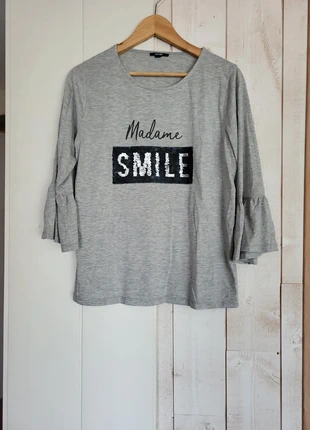 T-shirt paillettes réversibles (Smile/Têtue) | Gris et noir | Taille L | Femme | Kiabi, marque: Kiabi, état: Très bon état, taille: L / 40 / 12, 5,00 €, 5,95 € Protection acheteurs incluse