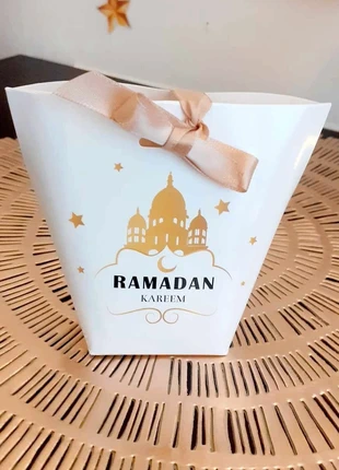 🎈🎈 1 seul boite bonbon ramadan kareem, condition: New without tags, €1.30, €2.07 includes Buyer Protection
