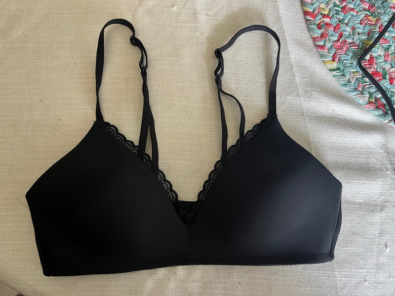 Aerie 32C wireless bra 1