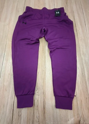 Under Armour - Pantalon de jogging Femme M 38 / Violet prune / Fitness Runnin Run Training, brand: Under Armour, condition: Very good, size: M / 38 / 10, €25.00, €26.95 includes Buyer Protection