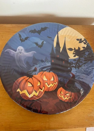 Halloween kartonnen bordjes – 8 stuks, état: Neuf sans étiquette, 3,50 €, 4,38 € Protection acheteurs incluse