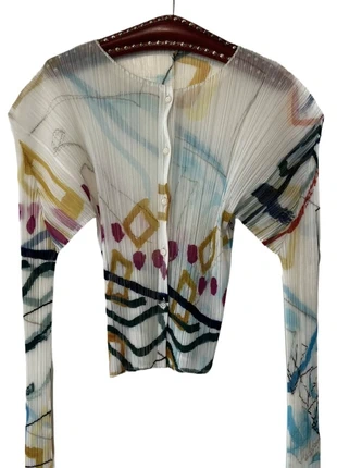 Issey Miyake Vest, merk: Pleats Please Issey Miyake, staat: Nieuw zonder prijskaartje, maat: L / 40 / 12, € 400,00, € 420,70 inclusief Kopersbescherming