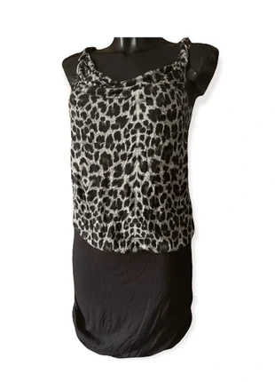 Robe Sinéquanone , brand: Sinéquanone, condition: Very good, size: M / 38 / 10, €15.00, €16.45 includes Buyer Protection