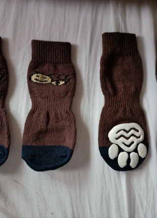 🐶 Brown Dog Grip Socks – Paw Print Anti-Slip – Size S, état: Comme neuf, taille: S, 2,50 €, 3,33 € Protection acheteurs incluse