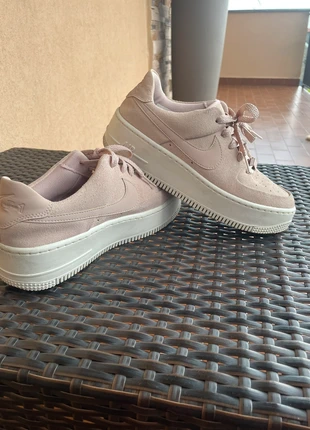 Nike Air Force 1, marca: Nike, estado: Muito bom, tamanho: 37.5, €35.00, €37.45 inclui Proteção do Comprador