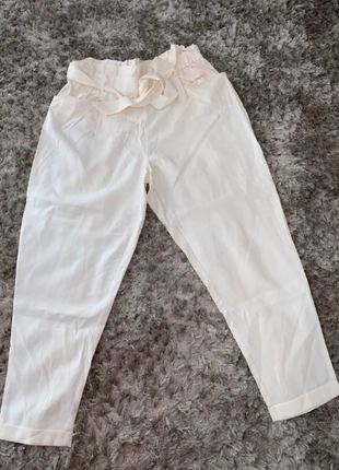 Pantalon blanc taille haute - Zara, marke: Zara, zustand: Sehr gut, größe: L / 40 / 12, 7,99 €, 9,09 € inklusive Vinted-Käuferschutz
