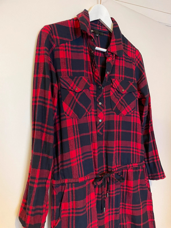 Kleedje WE Fashion Vinted