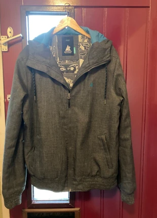 Alife and kicking jas, merk: Alife, staat: Goed, maat: XL, € 25,00, € 26,95 inclusief Kopersbescherming