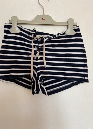 Short 14 ans, condition: Very good, size: 14 years / 164 cm, €4.50, €5.43 includes Buyer Protection