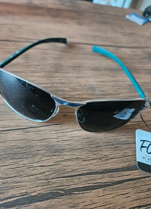 New Polarised sunglasses wide fit, brand: Foster Grant, condition: New with tags, £30.00, £32.20 includes Buyer Protection