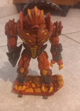 Gormiti, merk: Gormiti, staat: Heel goed, maat: 6 jaar / 116 cm, € 15,00, € 16,45 inclusief Kopersbescherming