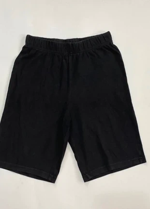Short da bambino, merk: Kiabi, staat: Goed, maat: 10 jaar / 140 cm, € 1,95, € 2,75 inclusief Kopersbescherming