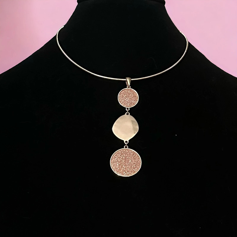 NY Collection rose gold glittery drop pendant necklace 1