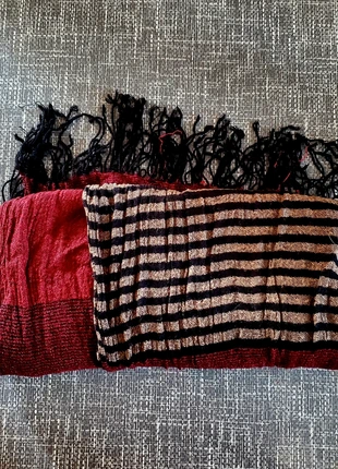 Foulard Armand Thiery, marque: Armand Thiery, état: Très bon état, 15,00 €, 16,45 € Protection acheteurs incluse