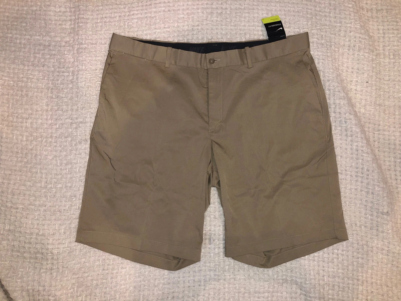 Nike Men’s Golf Shorts- Size 40 1