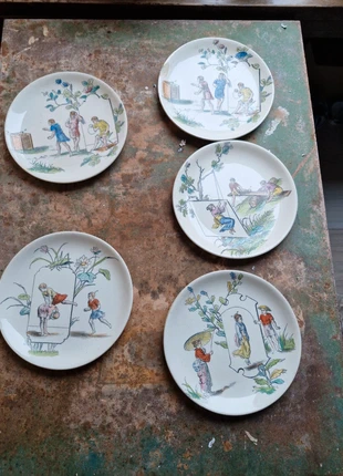 Lot de 5 assiettes, marque: Choisy le Roi, état: Satisfaisant, 10,00 €, 11,20 € Protection acheteurs incluse
