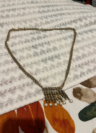 Collier en perles blanc et dorés vintage pour femme, brand: Vintage Dressing, condition: Very good, €5.00, €5.95 includes Buyer Protection