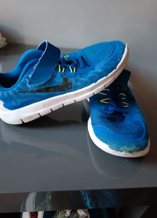 Deportivas nike, marca: Nike, estado: Bom, tamanho: 35, €16.00, €17.50 inclui Proteção do Comprador