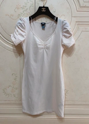 Vestitino HM con maniche a sbuffo, merk: H&M, staat: Heel goed, maat: S / 36 / 8, € 8,00, € 9,10 inclusief Kopersbescherming