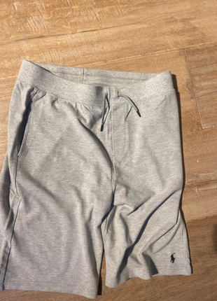 Ralp lauren polo korte broek XL, merk: Polo Ralph Lauren, staat: Heel goed, maat: XL, € 17,50, € 19,08 inclusief Kopersbescherming