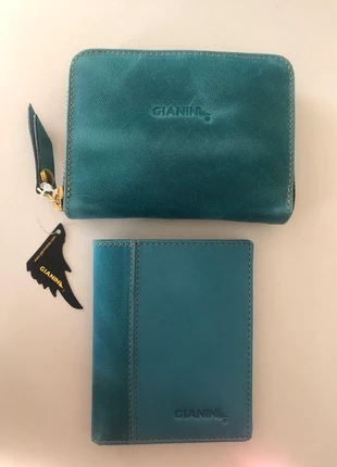Carteras piel turquesa , marca: Gianin, estado: Muy bueno, 59,00 €, 62,65 € Protección al comprador incluida