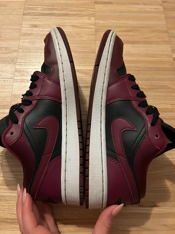 air jordan 1 low beetroot 5