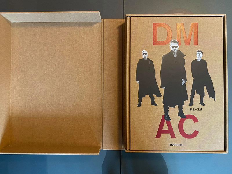 Depeche Mode by Anton Corbijn taschen XXL sold out dédicacé 1