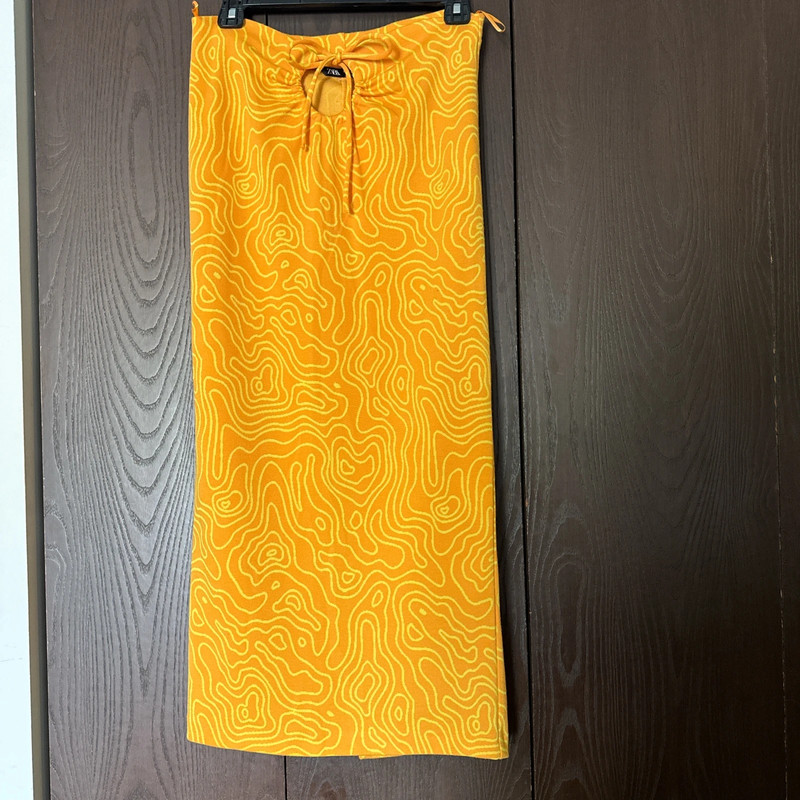 Zara skirt size S 1