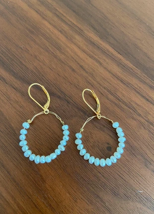 Petite créoles avec perles blanches nacrées plaqué or, brand: Fait Main, condition: New without tags, €20.00, €21.70 includes Buyer Protection