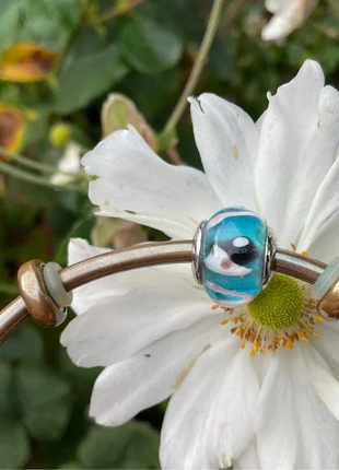 Blue black white lamp work glass charm bead fits Trollbeads Pandora etc, brand: Artisan, condition: New without tags, £5.00, £5.95 includes Buyer Protection