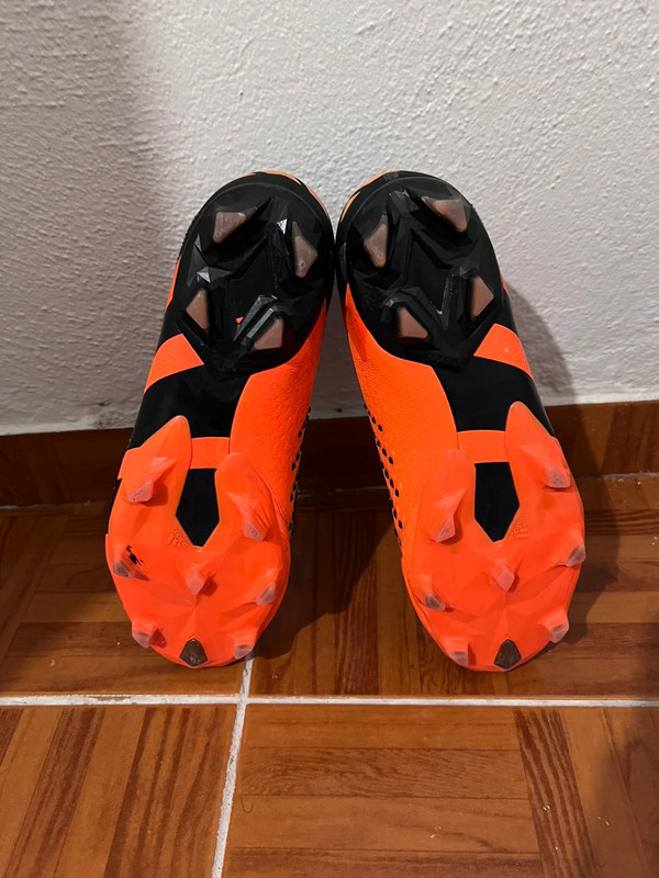 Chuteira adidas Predator Accuracy. 1 FG 4