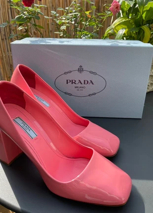 PRADA patent leather pumps, merk: Prada, staat: Nieuw zonder prijskaartje, maat: 38.5, € 498,00, € 523,60 inclusief Kopersbescherming