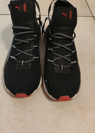 Scarpe sportive, merk: Puma, staat: Heel goed, maat: 40, € 25,00, € 26,95 inclusief Kopersbescherming