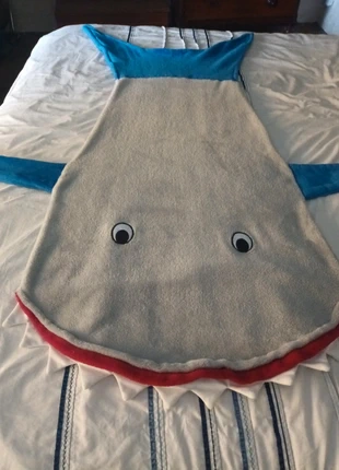 Sac couverture queue de requin pour enfant., condition: Good, size: 8 years / 128 cm, €11.00, €12.25 includes Buyer Protection